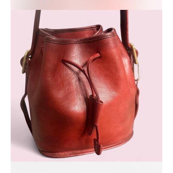 Vintage Coach Bucket Bag – Style 9522 Authentic 1980s–1990 - Picture 1 of 5